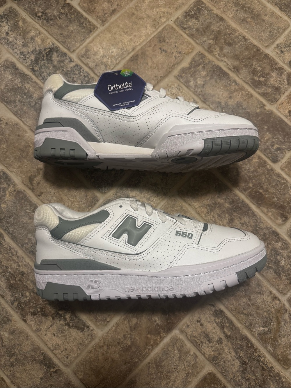 NWT New Balance 550 White & Sage Casual Sneakers